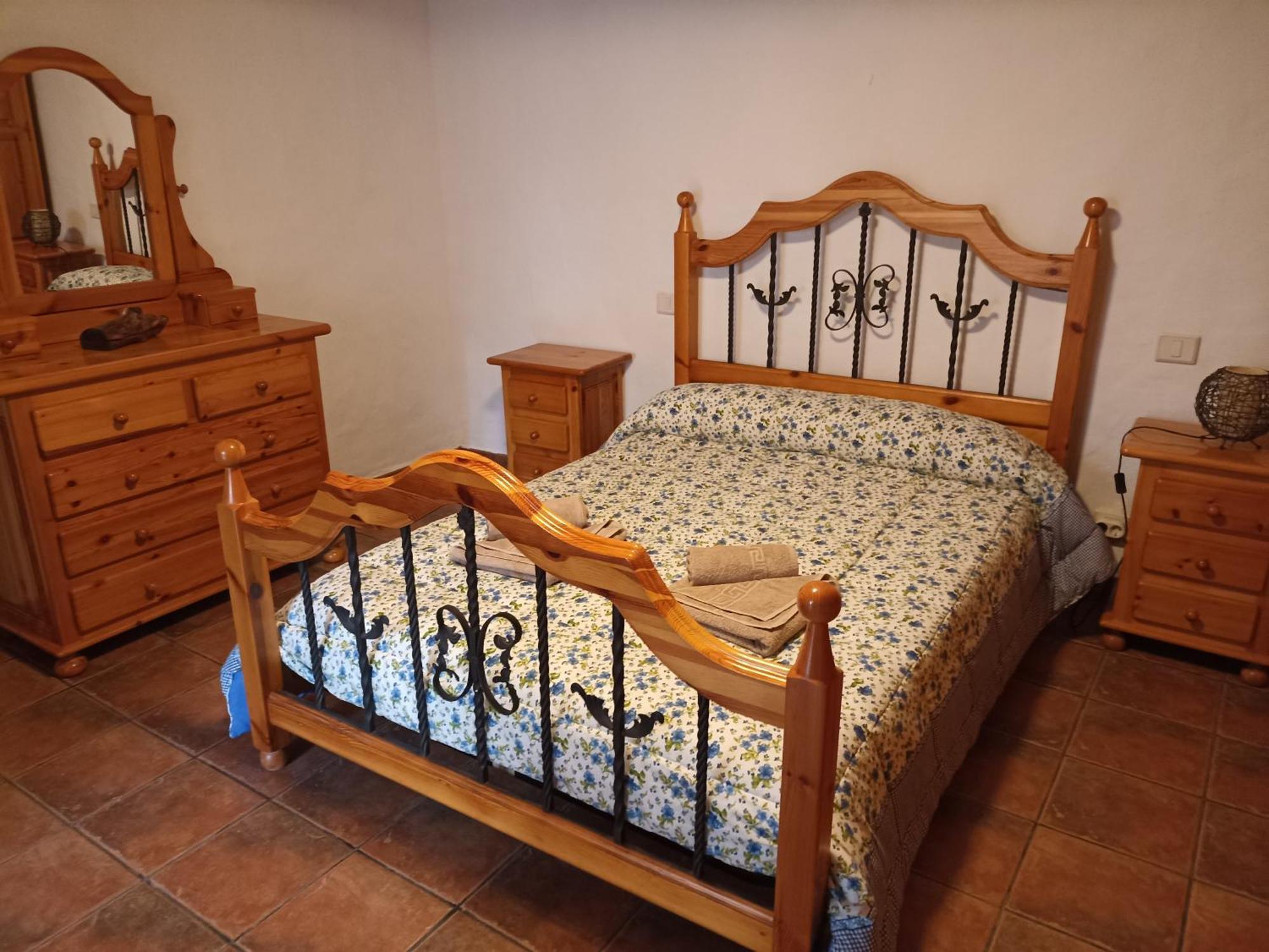 Casa Rural La Yedra San Mateo Arbejales Luaran gambar
